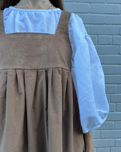 Load image into Gallery viewer, Rana Jumper
